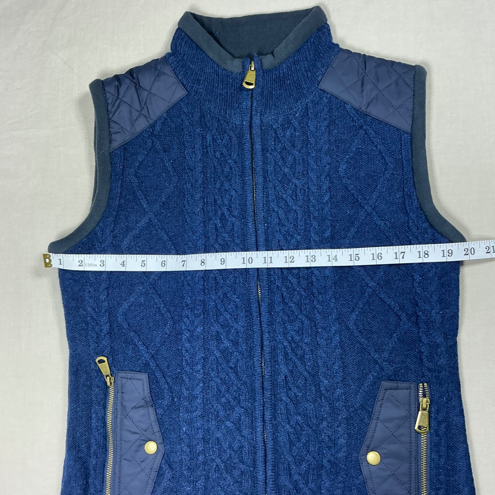 Aran Woollen Mills Womens Navy Blue 100% Pure New Wool Cable Knit Vest L Nwt — image 6 of 8